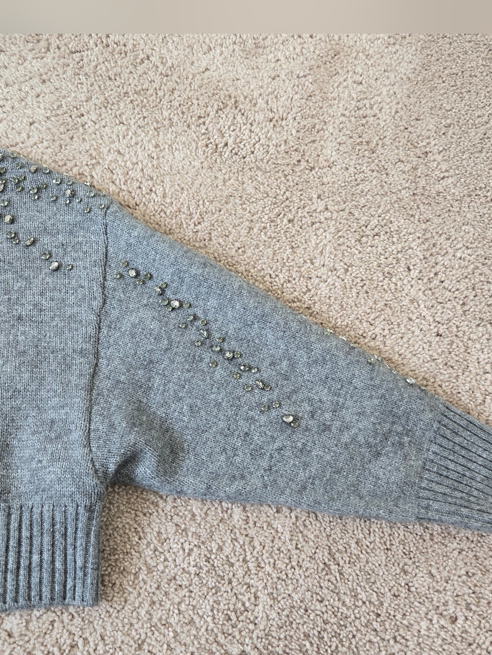 Zara Womens Rhinestones Embellished Knit Cropped Sweater Medium Wool Blend Gray - Picture 11 of 16
